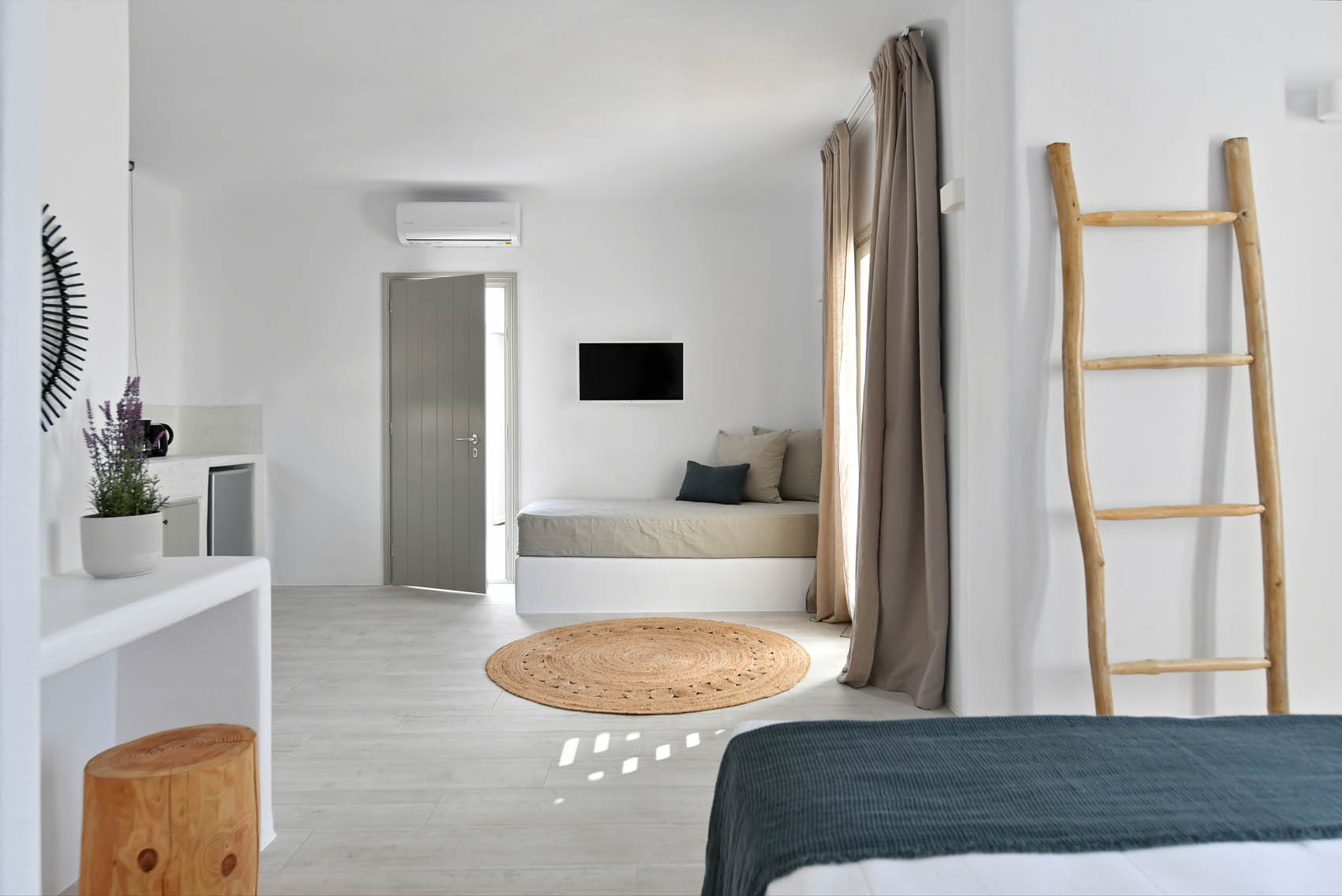 Paros Hotels