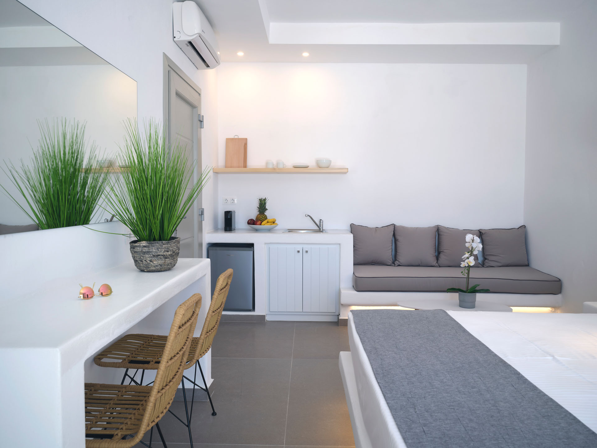 Paros Hotels