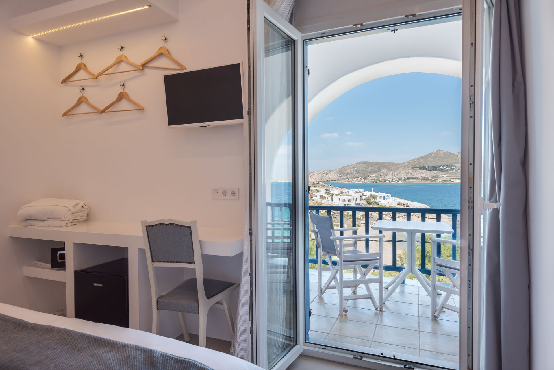 Paros Hotels
