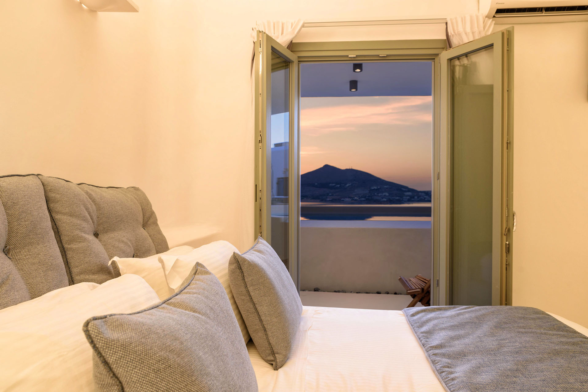Paros Hotels