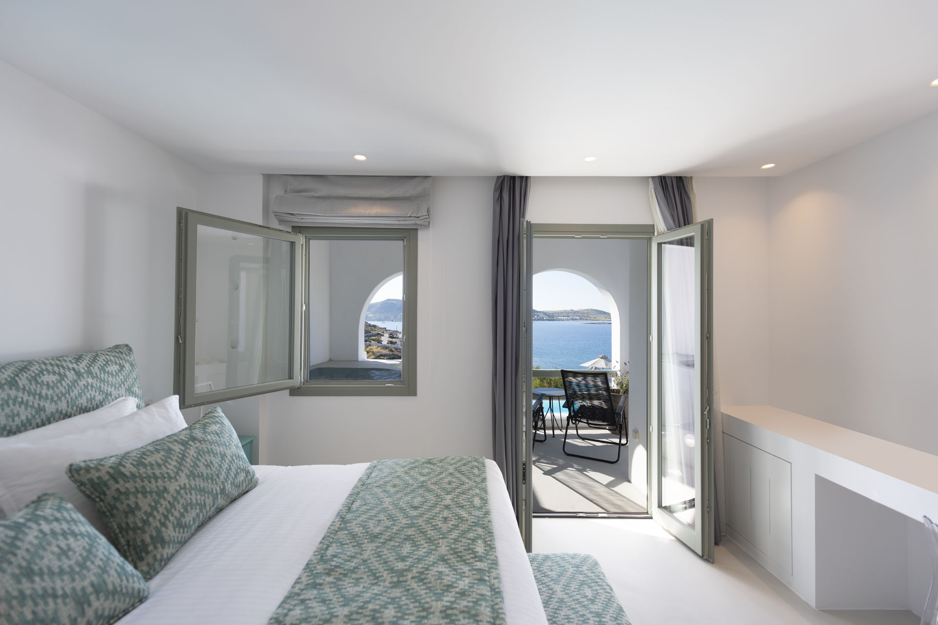 Paros Hotels