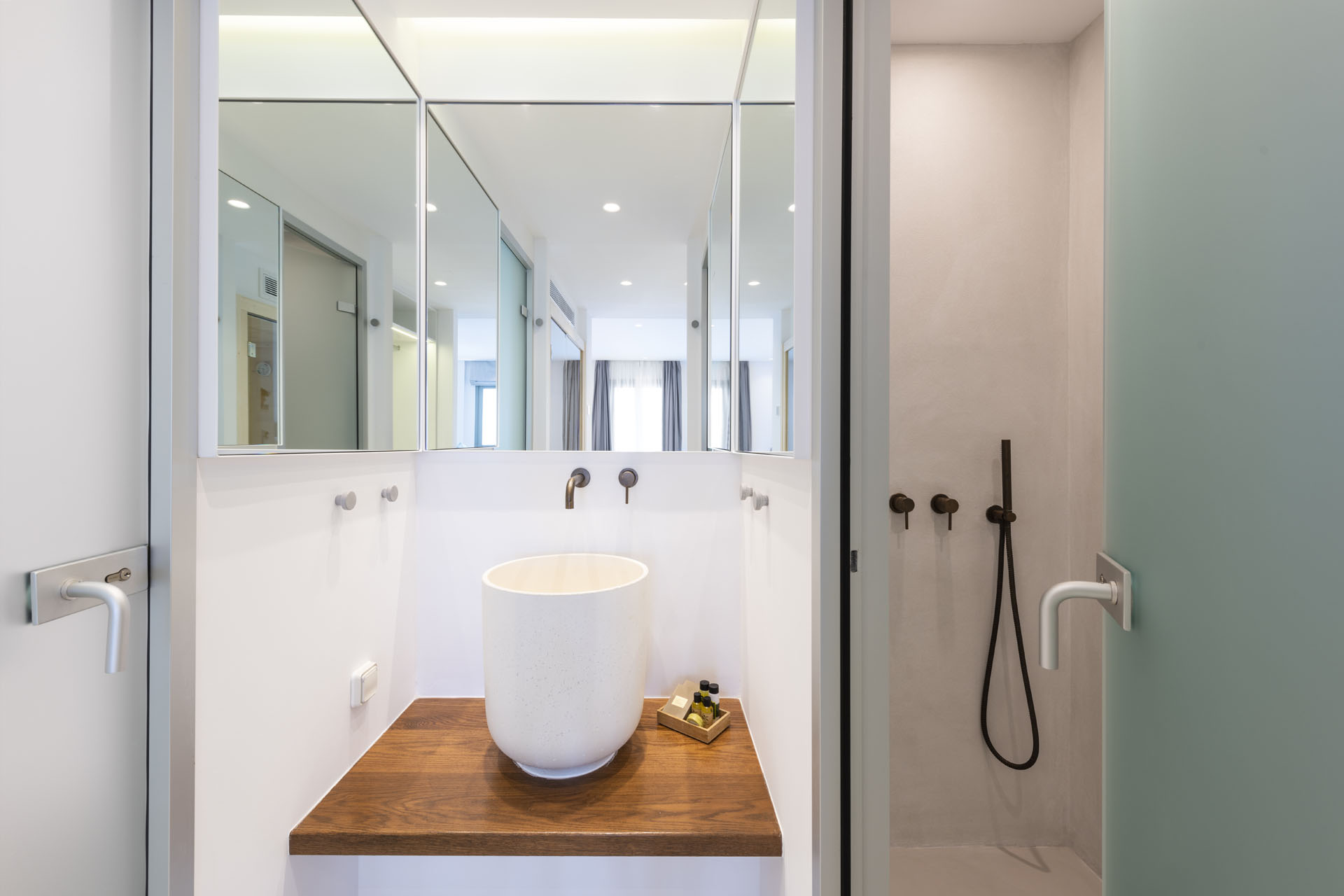 Paros Hotels