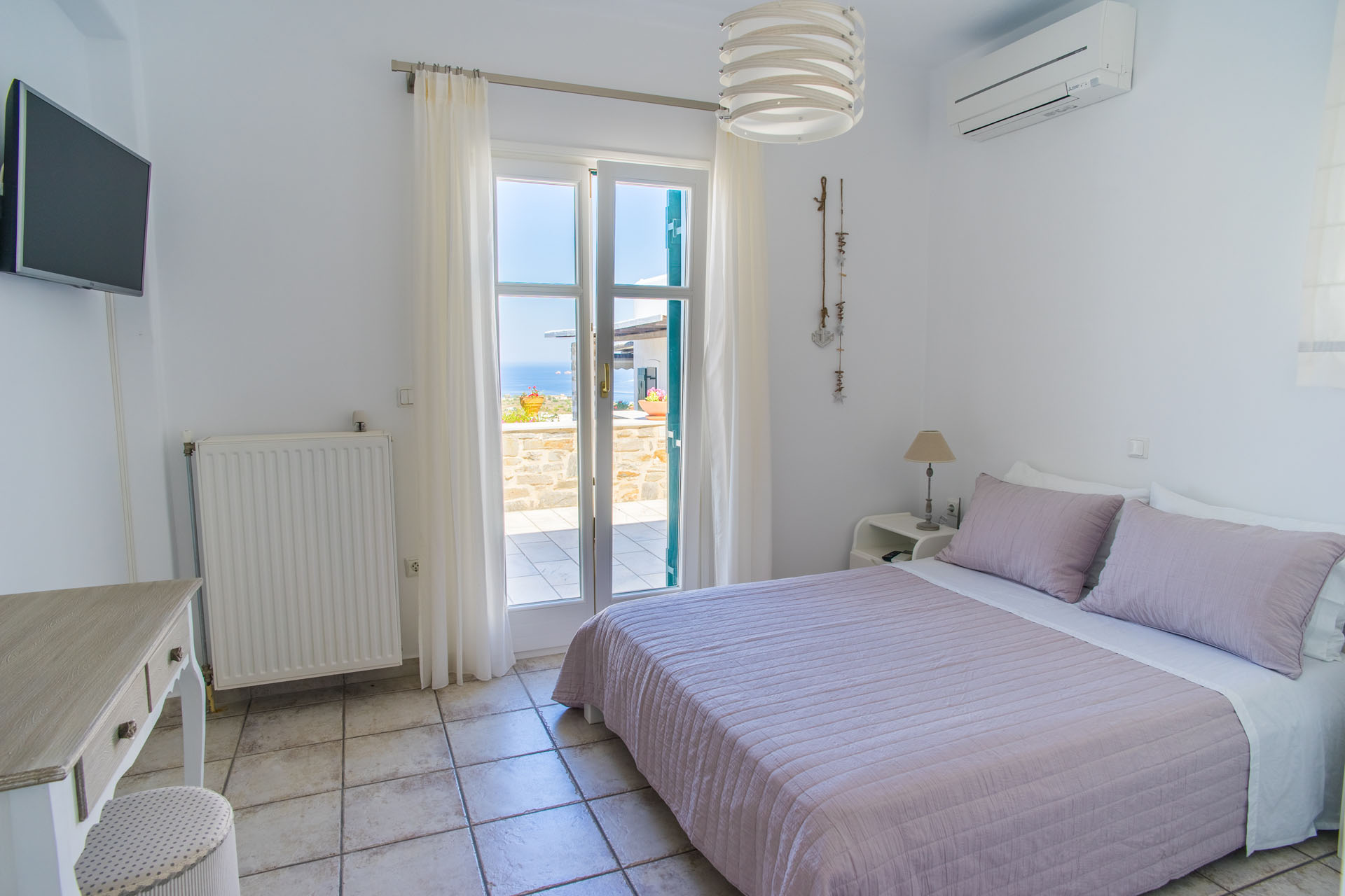 Anna-Marie 1 Paros