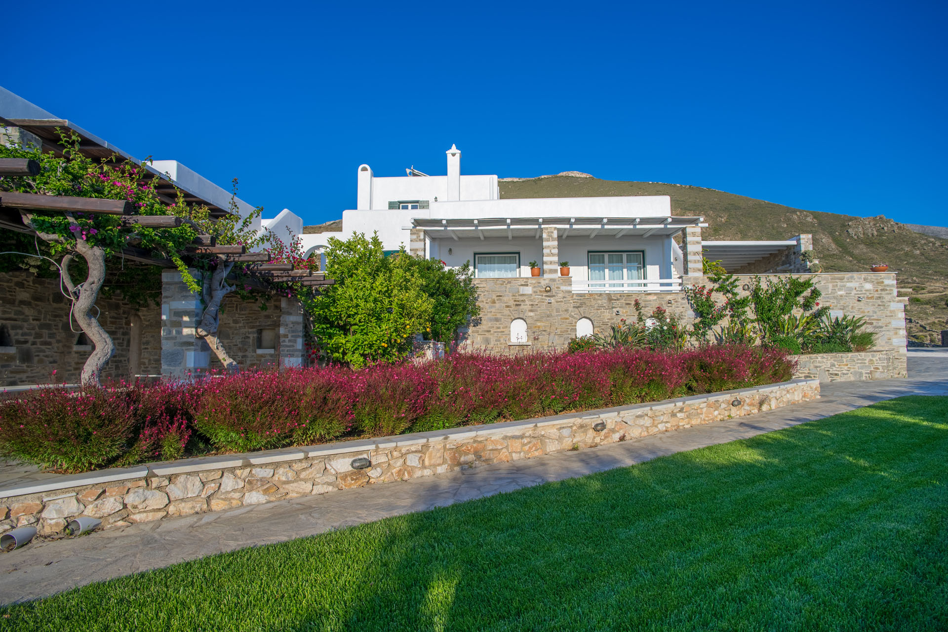 Anna-Marie 1 Paros
