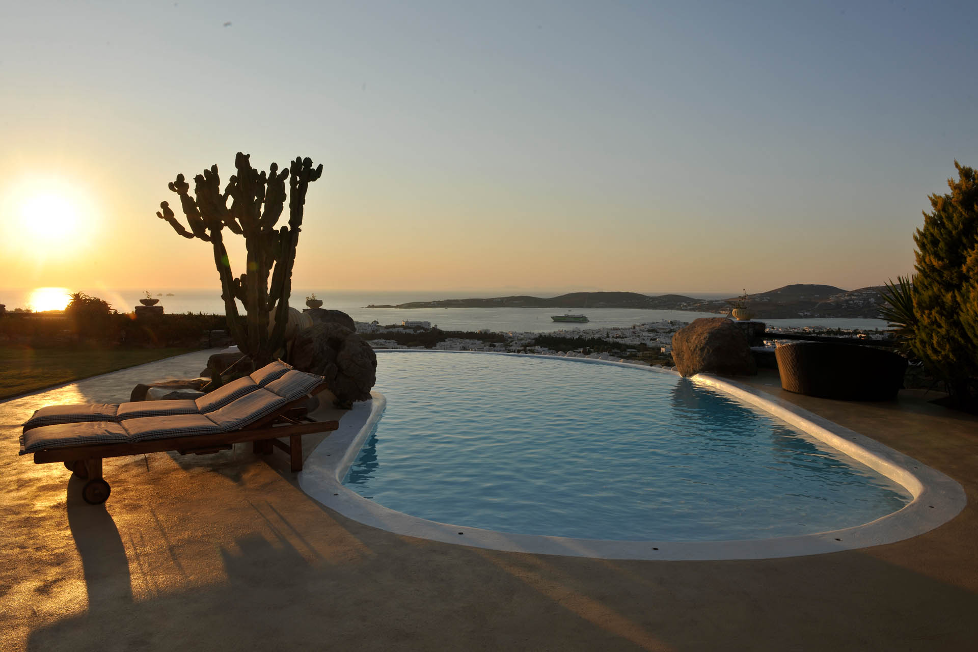 Paros Villas
