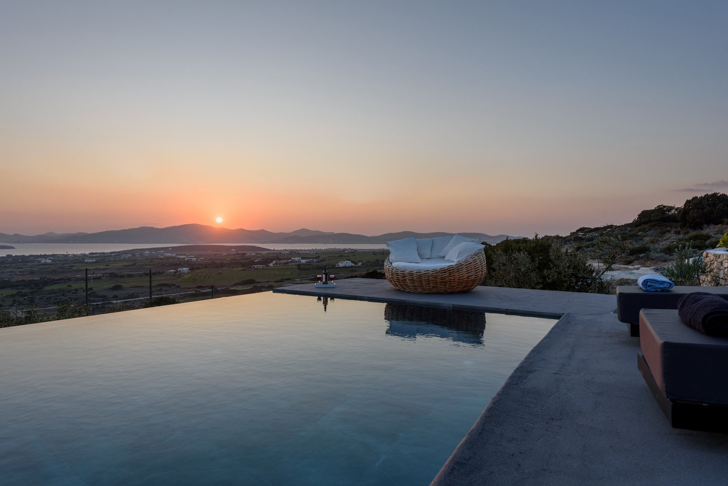 Paros Villas