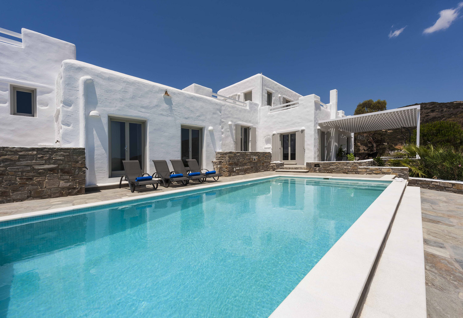 Paros Villas