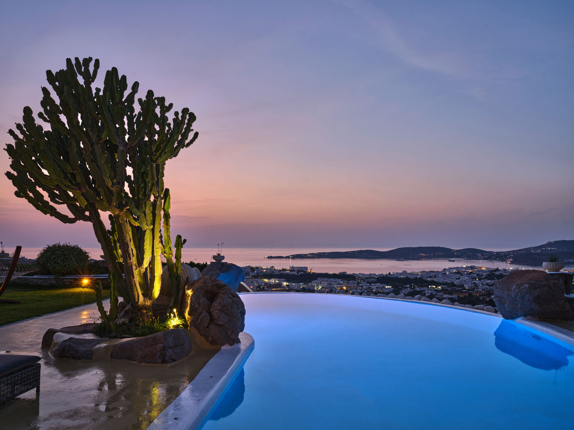 Paros Villas