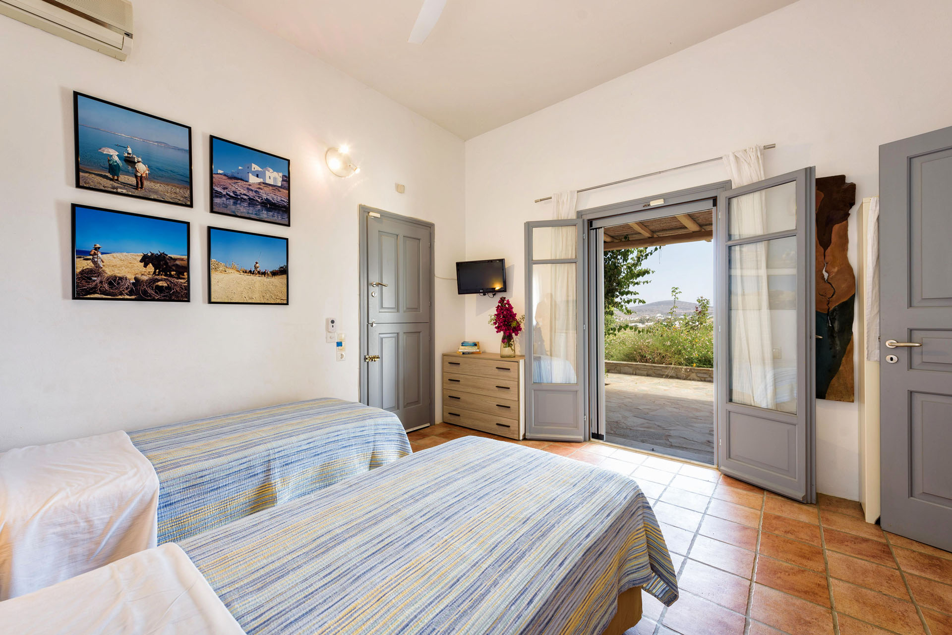 Paros Villas